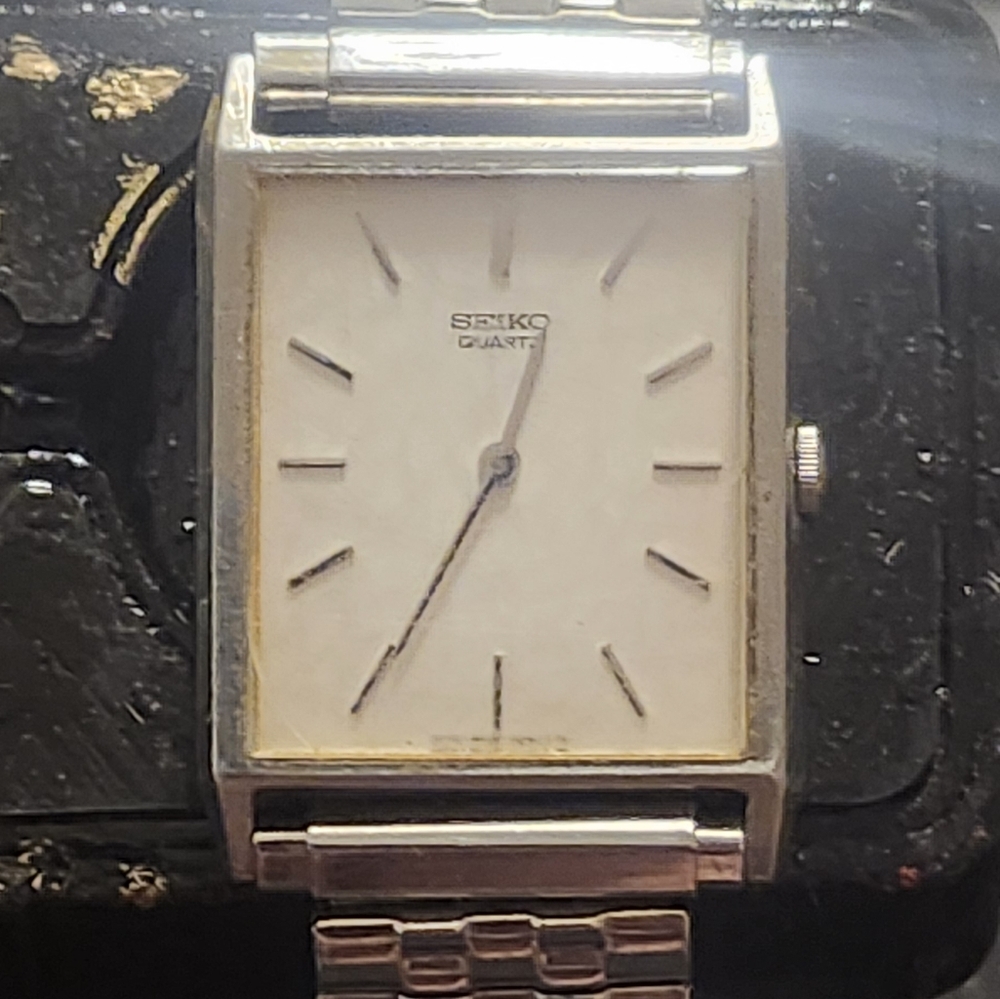 Vintage Seiko Tank 8620-5010 silvertone